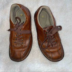 Dr. Martens Brown Loafers Oxfords Mens Size 8